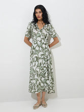 Bombay Paisley Sage Paisley Printed A-Line Dress